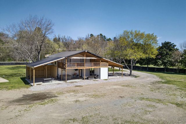 6766 Park Avenue, Fountain Lake, AR 71901