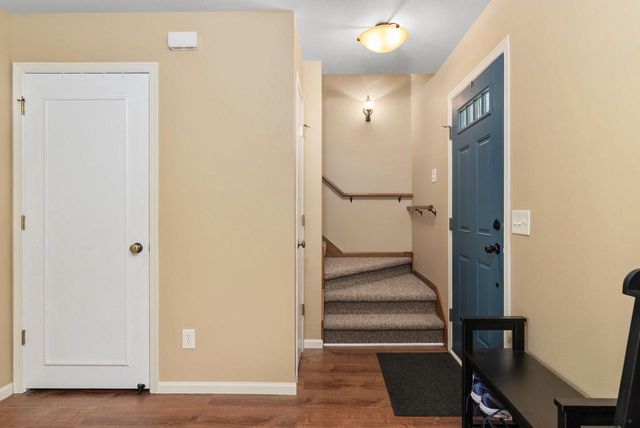 7041 Heather Glen Drive, Madison, WI 53719
