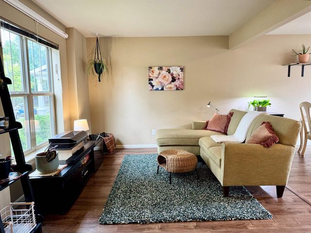 7041 Heather Glen Drive, Madison, WI 53719
