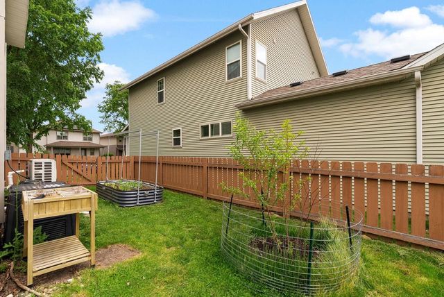 7041 Heather Glen Drive, Madison, WI 53719