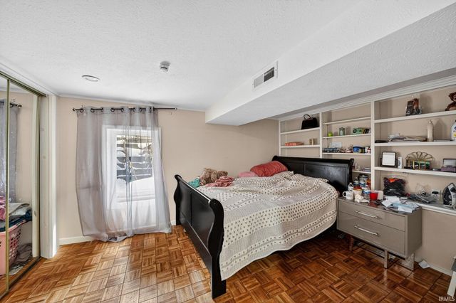 11185 Idlewood Drive, Osceola, IN 46561