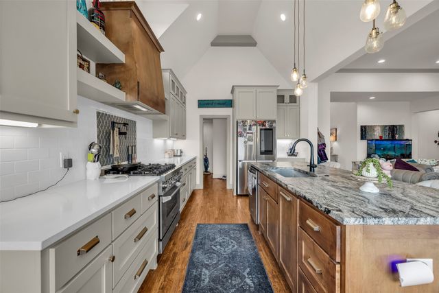 2894 E 142nd Court S, Bixby, OK 74008