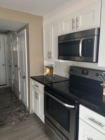 29445 Private Drive, Chesterfield Twp, MI 48047