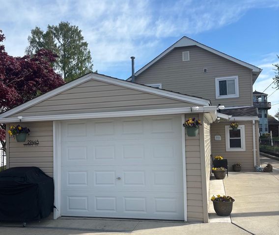 29445 Private Drive, Chesterfield Twp, MI 48047