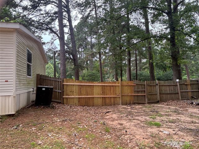 10297 Mcelroy Drive, Keithville, LA 71047