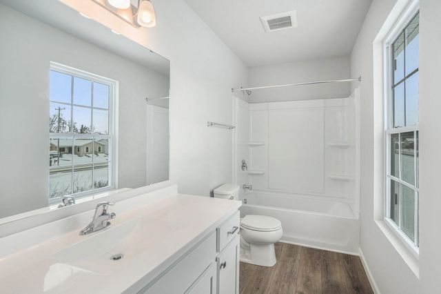 13777 Quincy Street, Holland, MI 49424