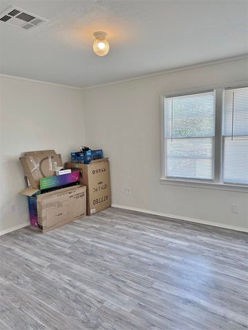 1664 & 1666 NW 27th ST, Lawton, OK 73505