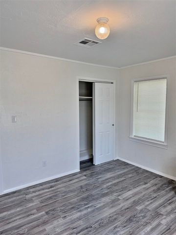 1664 & 1666 NW 27th ST, Lawton, OK 73505