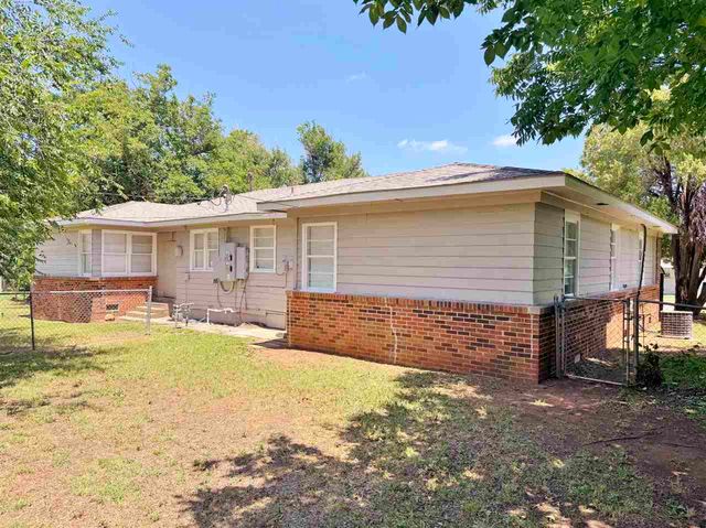 1664 & 1666 NW 27th ST, Lawton, OK 73505
