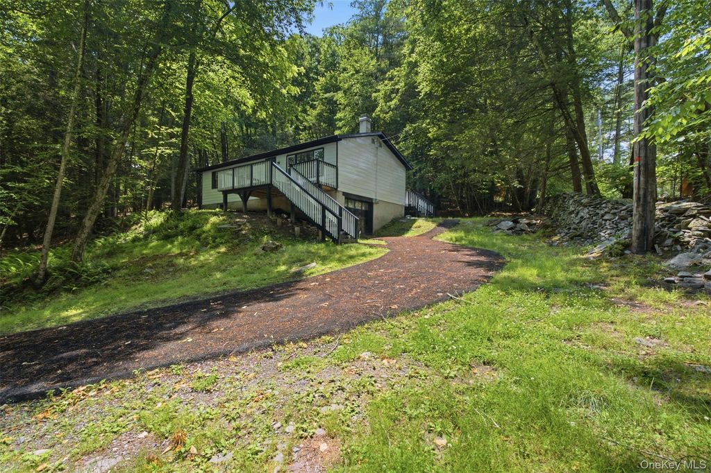 63 Rio Dam Road, Glen Spey, NY 12737