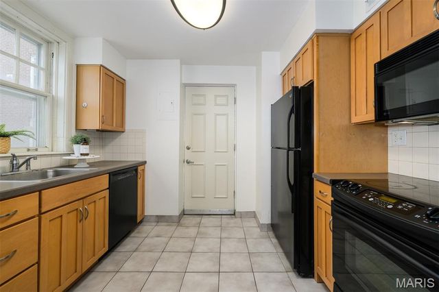 329 Belt Avenue 401, St Louis, MO 63112
