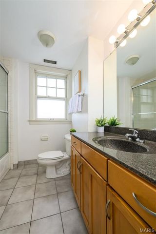 329 Belt Avenue 401, St Louis, MO 63112
