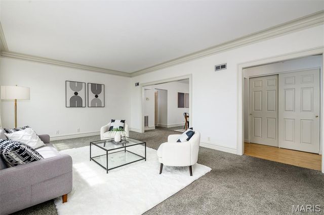 329 Belt Avenue 401, St Louis, MO 63112