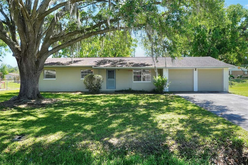 6070 HILLTOP LANE E, Lakeland, FL 33809