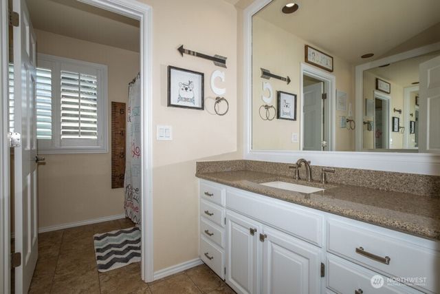 31122 36th Avenue SW, Federal Way, WA 98023
