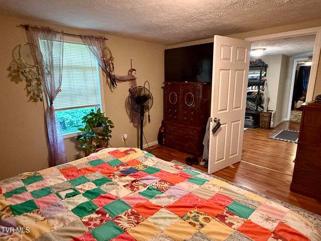 5209 Spotswood Road, Norton, VA 24273