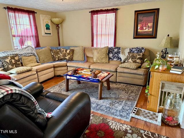 5209 Spotswood Road, Norton, VA 24273
