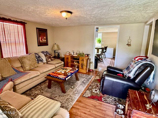 5209 Spotswood Road, Norton, VA 24273