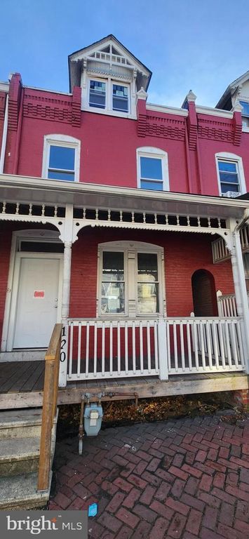 120 W BUTTONWOOD ST, Reading, PA 19601