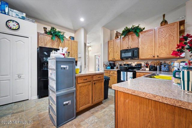 12197 CAPTIVA BLUFF Circle W, Jacksonville, FL 32226