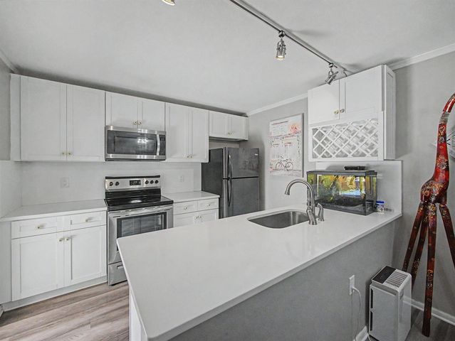 310 Buttonwood Lane B, Boynton Beach, FL 33436