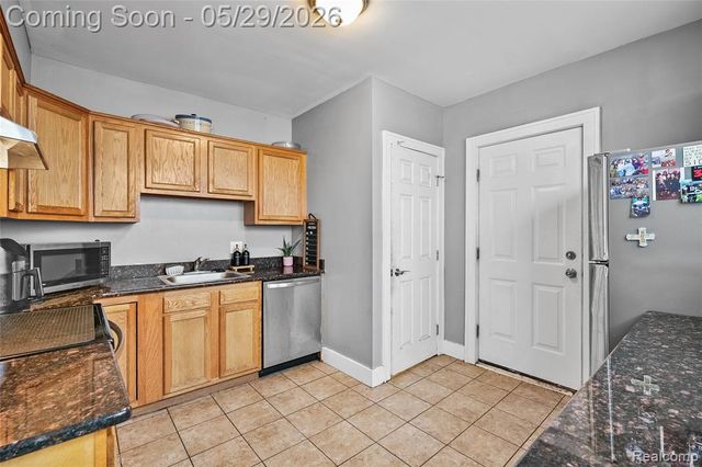 11423 Saint Aubin Street, Hamtramck, MI 48212
