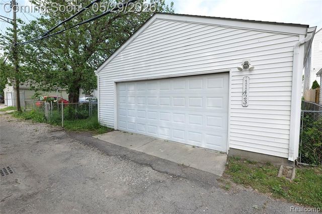11423 Saint Aubin Street, Hamtramck, MI 48212