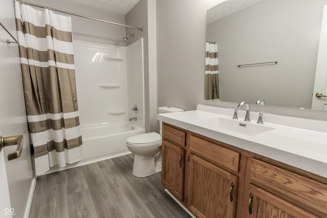 3929 Owster Lane, Indianapolis, IN 46237