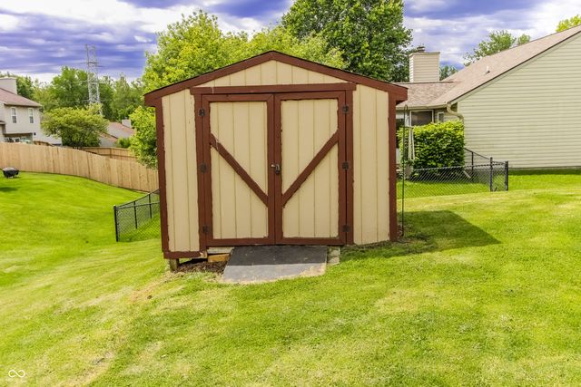 3929 Owster Lane, Indianapolis, IN 46237