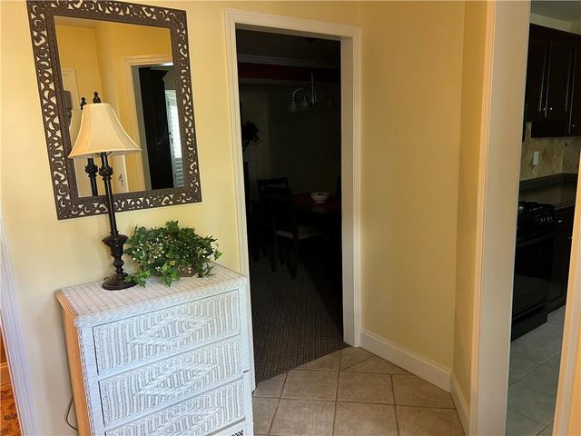 1100 Country Club Place NW, Kennesaw, GA 30144