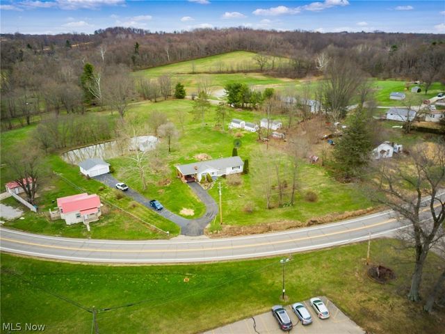 2419 Chandlersville Road, Zanesville, OH 43701