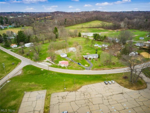 2419 Chandlersville Road, Zanesville, OH 43701