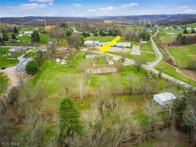 2419 Chandlersville Road, Zanesville, OH 43701