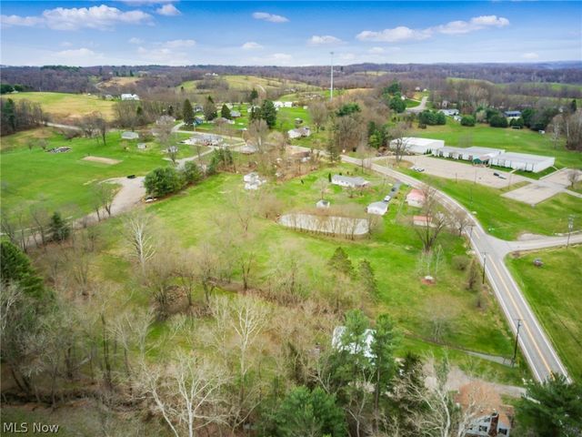 2419 Chandlersville Road, Zanesville, OH 43701