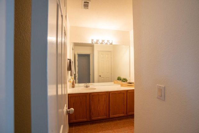 2210 Glacier Park Lane, Grand Prairie, TX 75050