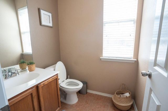 2210 Glacier Park Lane, Grand Prairie, TX 75050
