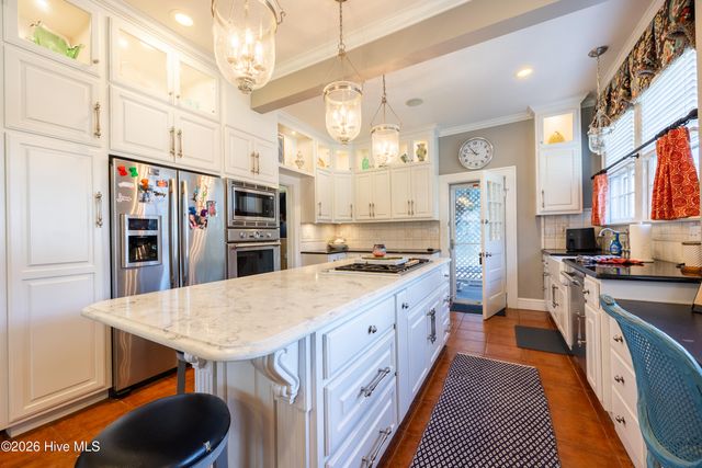 1213 Nash Street N, Wilson, NC 27893