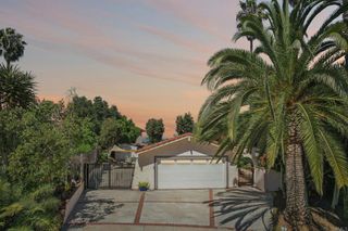 1092 Hidden Vale Drive, Vista, CA 92081
