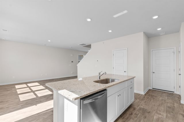 172 Cypress Hollow Dr., Little River, SC 29566