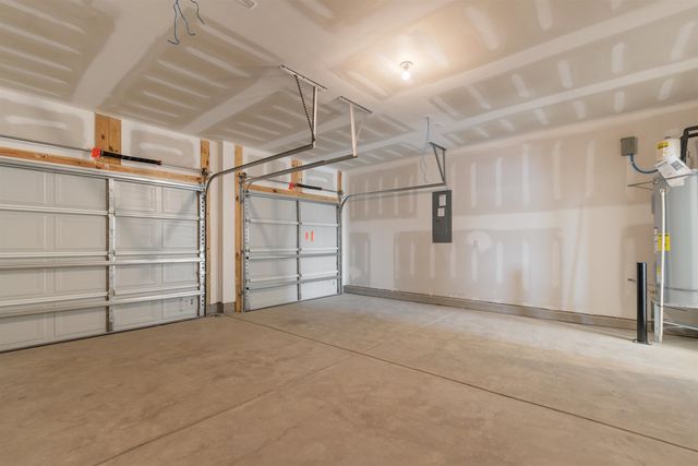 172 Cypress Hollow Dr., Little River, SC 29566