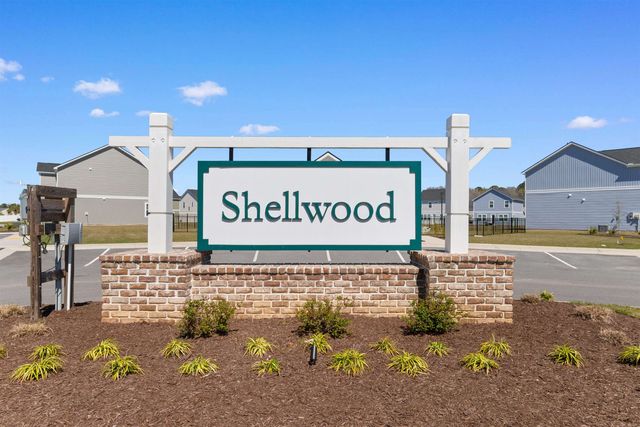 172 Cypress Hollow Dr., Little River, SC 29566