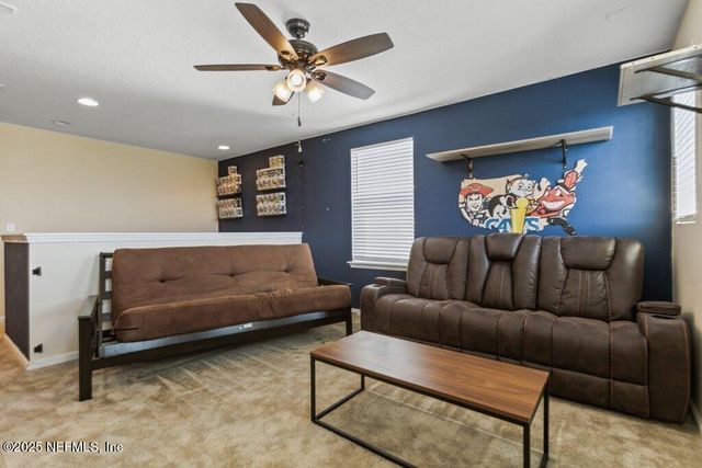 1466 TROPICAL PINE Cove, Middleburg, FL 32068