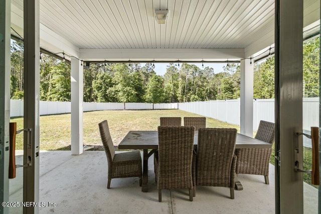 1466 TROPICAL PINE Cove, Middleburg, FL 32068