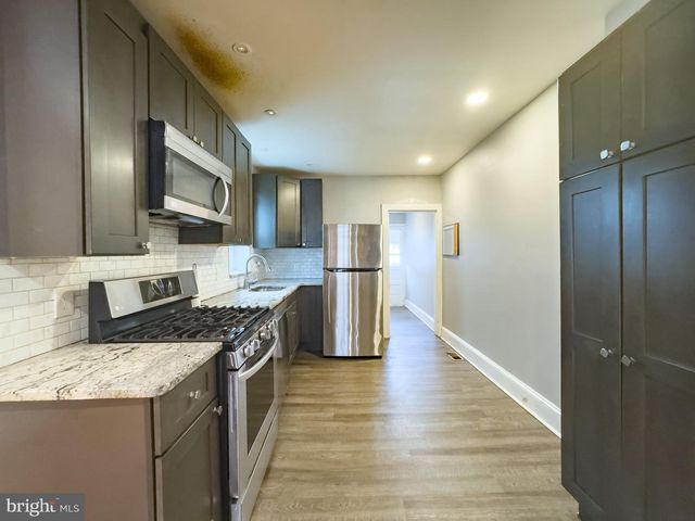 1818 W 7TH ST, Wilmington, DE 19805