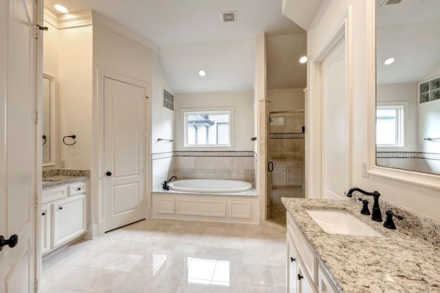 3005 Tangley Road, West University Place, TX 77005