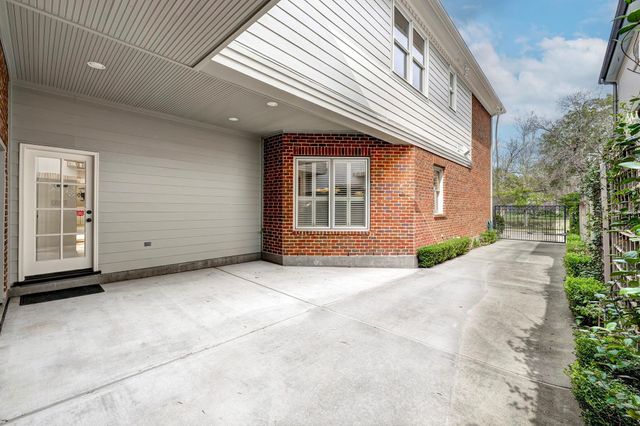 3005 Tangley Road, West University Place, TX 77005