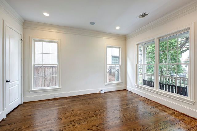 3005 Tangley Road, West University Place, TX 77005