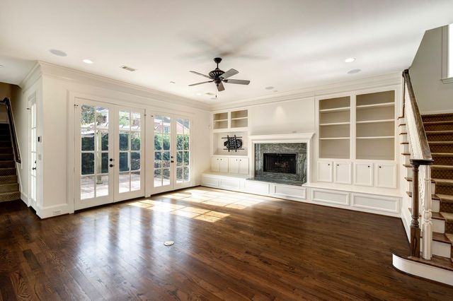 3005 Tangley Road, West University Place, TX 77005