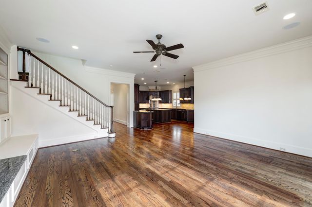 3005 Tangley Road, West University Place, TX 77005