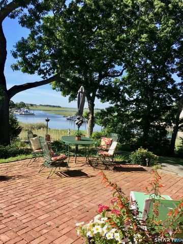 178 West Main Street, Clinton, CT 06413